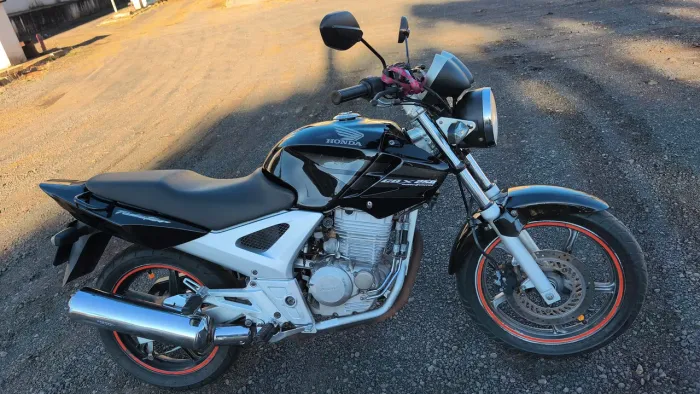 Moto Twister 2008