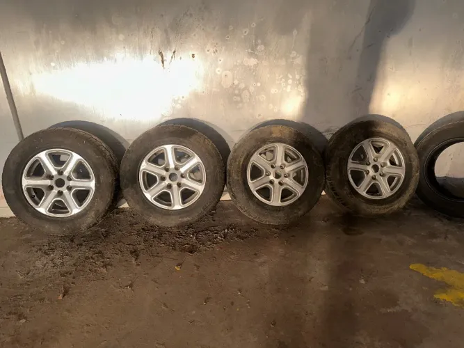 RODA ORIGINAL FORD RANGER