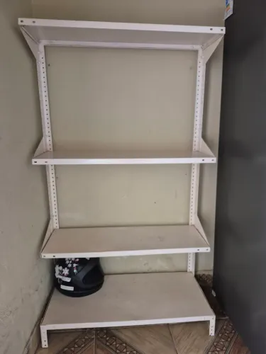 Estante para comércio