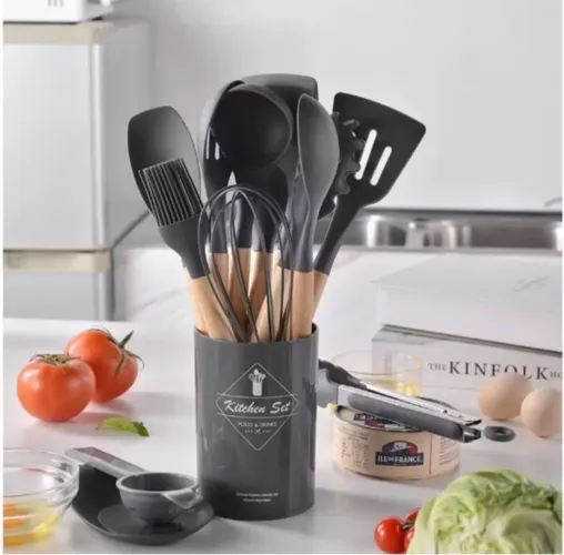 Jogo Completo de Utensílios de Cozinha de Silicone Cabo de Madeira 