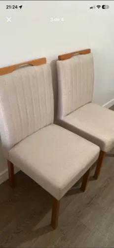6 cadeiras em ótimo estado 