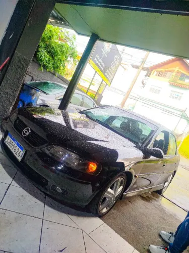 Chevrolet Vectra CD 2.2 16V / 2.0 16V Mec./aut. 2001
