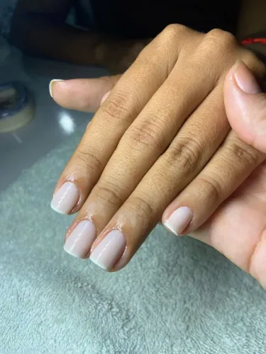 Manicure domiciliar 