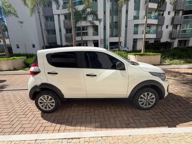 Fiat Mobi Like 1.0 Fire Flex 5P. 2023