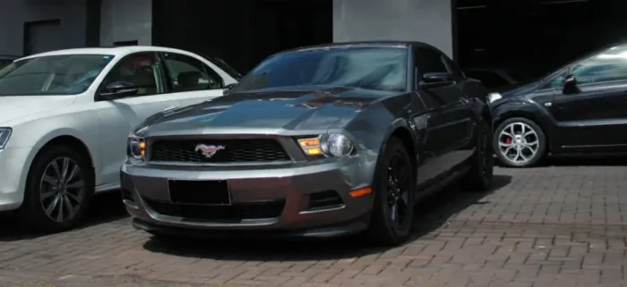 Ford Mustang V6 Premium 2011