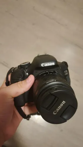 Câmera Canon EOS600D
