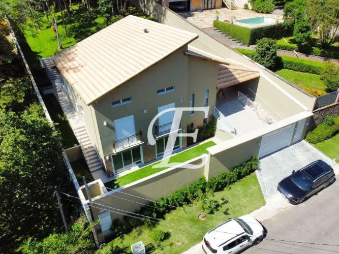 Casa com 3 dormitórios à venda, 206 m² por R$ 2.400.000,00 - Condomínio Alpes da Cantareir