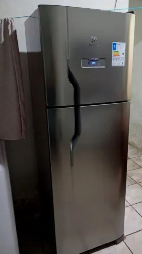 Geladeira Electrolux Inox 400 Litros
