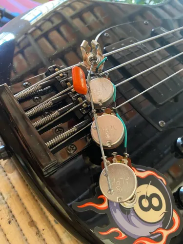 Elétrica Jazz Bass