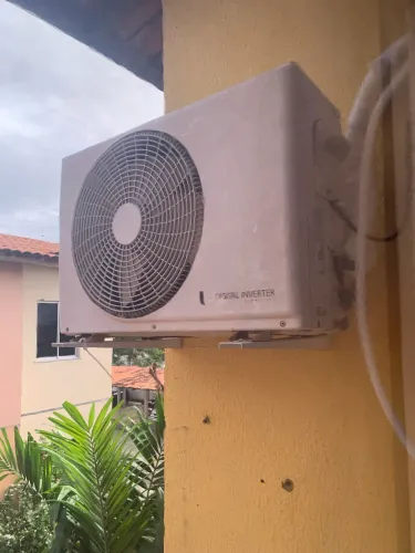 Ar condicionado 