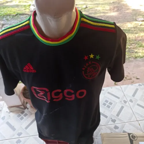 camisa do Ajax Jamaica regae