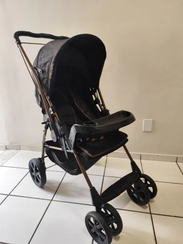 Carrinho de bebê