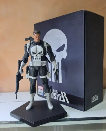 Punisher 1/10 Exclusive Iron Studios