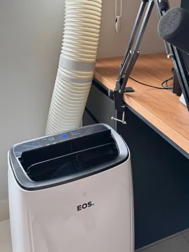 Ar-Condicionado Portátil 12000 BTUs EOS Slim Só Frio EAP12F 110V