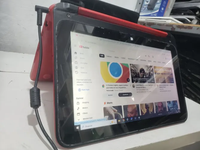 Vendo Notebook Tablet HP/ 500 Gigas HD/ 4 Gigas Memória/ Intel Pentium 