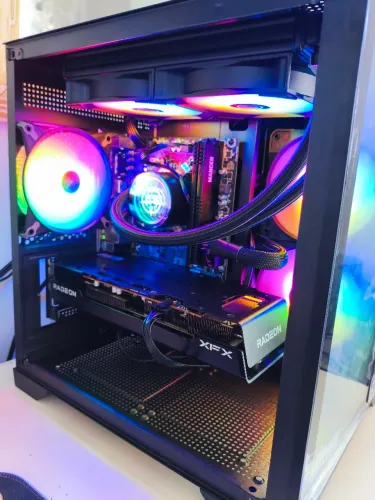 Pc gamer Ryzen 5 5500x3D + B450 com 16gb e Rx7600