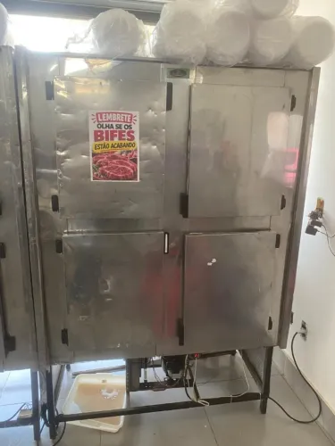 Câmara Fria Refrigerada 4 portas