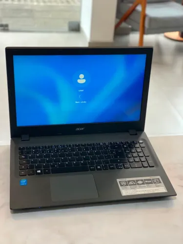 Notebook ACER core i5 sdd