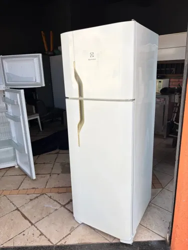 Geladeira Electrolux Dgelo seco (entrego )