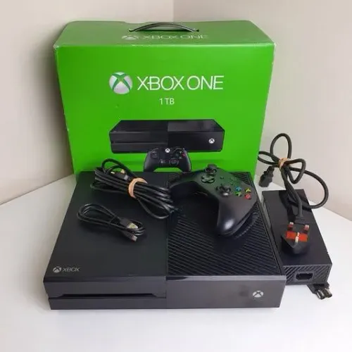 XBOX ONE 1TB controle+jogos