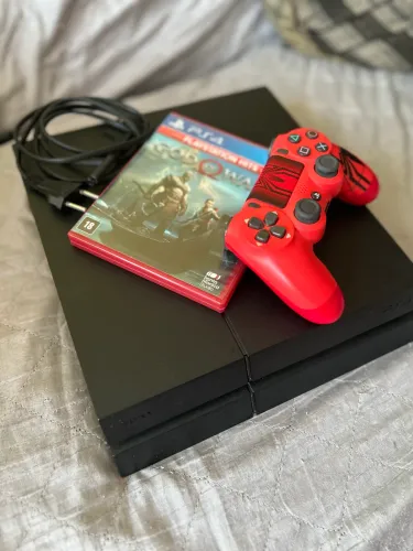 PS4 COMPLETO - seminovo, impecável 