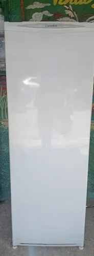 Geladeira Esmaltec