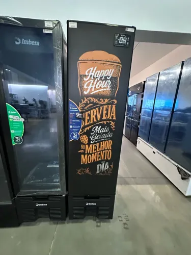 Cervejeira 230L slim porta sólida imbera
