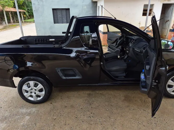 Chevrolet Montana LS 1.4 Econoflex 8V 2P 2012