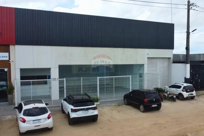 Locação: Ponto comercial de 325m² na BR-101, ao lado da Grand Rural