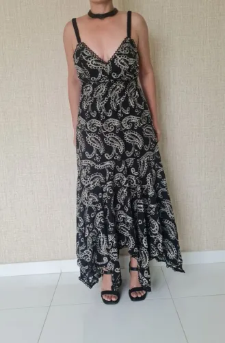 Vestido Texturizado Assimétrico M