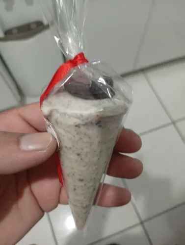 Venda de cones trufados