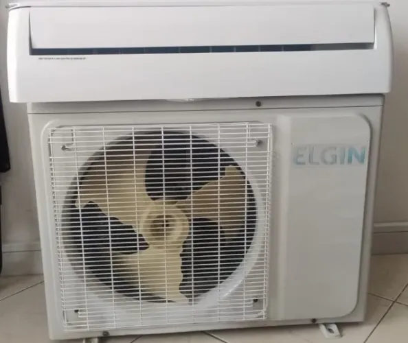 Ar condicionado Split 12.000 Btus Elgin (PRATICAMENTE NOVO)