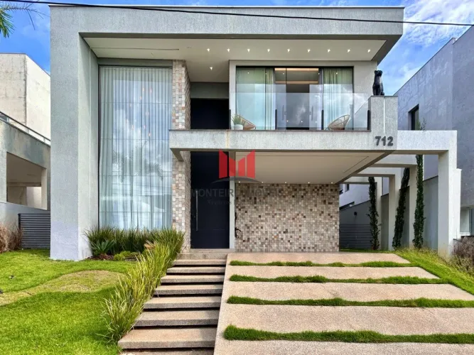 Excelente Casa em Condomínio para Aluguel localizada no Bairro Gran Park, com 4 dormitório