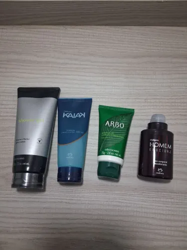 Kit de Produtos Masculinos (Shampoo, Gel, Óleo...)