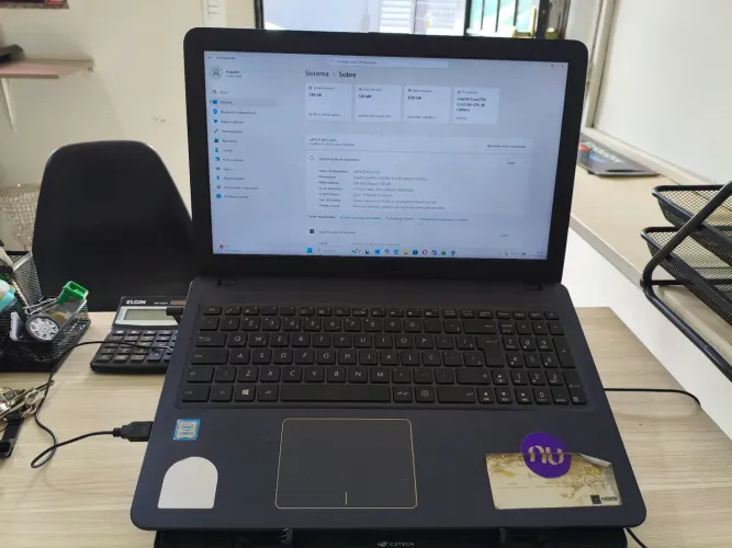 Notebook Asus X543U Tela de 15.6 Polegadas