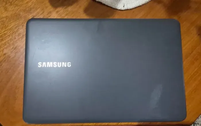 Notebook Samsung Essentials E30 NP350XAA-KF3BR