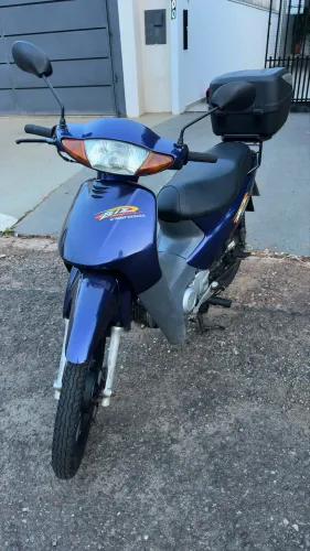 Honda Biz 100 azul