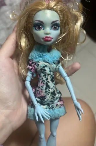 Abbey monster high/ sem um pé dos sapatinhos 