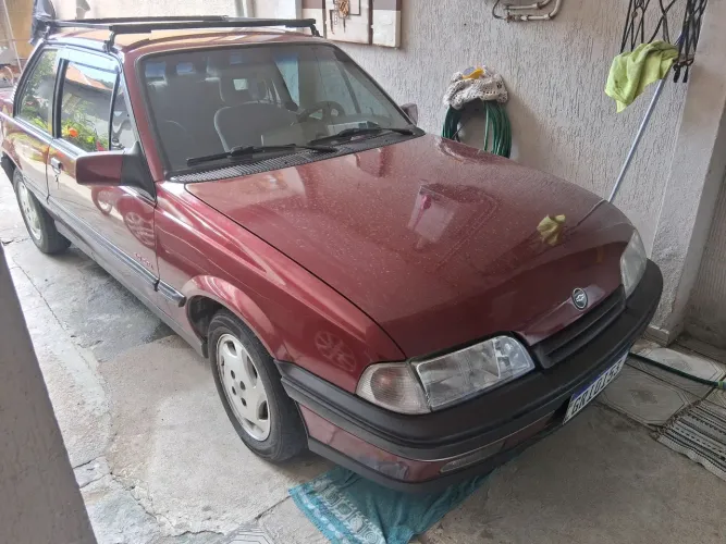 Chevrolet Monza GLS/ Hi-tech 2.0 EFI 2P E 4P 1995