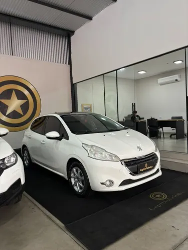 Peugeot 208 Allure 1.5 Flex 8V 5P 2014