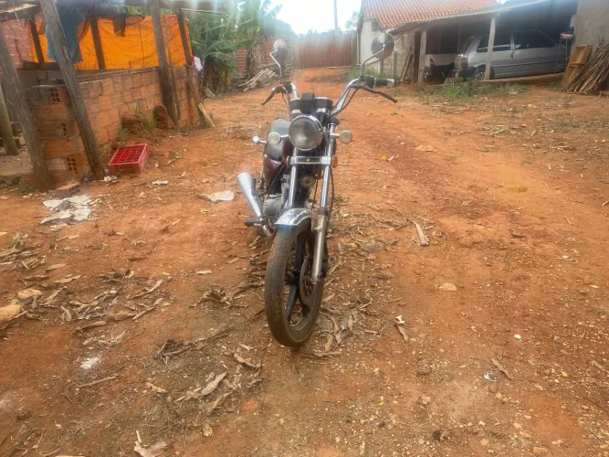 Moto a venda