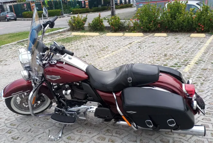ROAD KING CLASSIC 2017 - Particular
