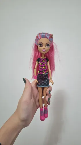 Boneca Monster High Creepateria Howleen Wolf