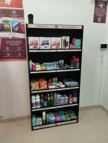 Prateleira mercado 