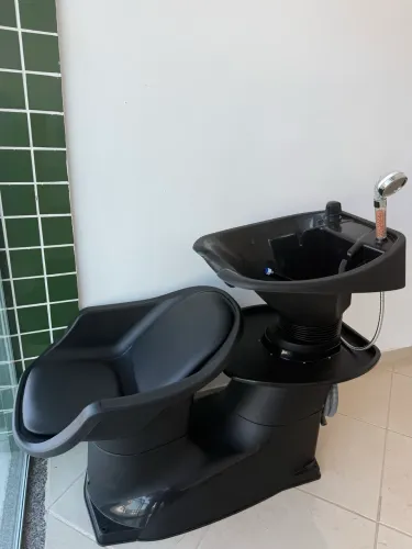 Vendo móveis para salão