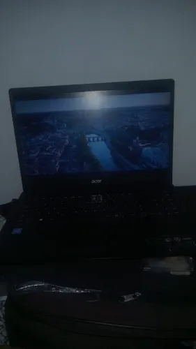 Vendo Notebook Windows 10 acer 3