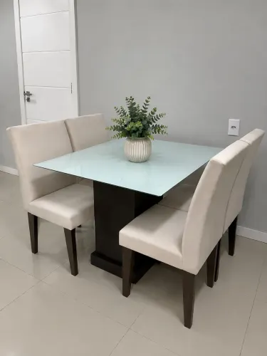 Jogo de mesa Jantar vidro / 4 cadeiras Suede