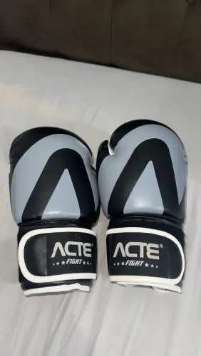 Luvas de Boxe ACTE Fight 14oz + Bolsa Nike para Transporte