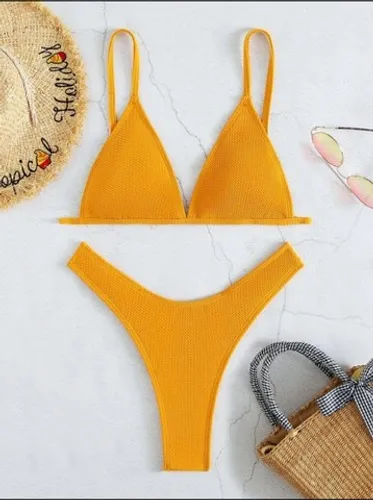 Biquíni tecido com textura tanga amarelo com bojo removível 