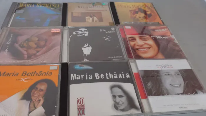 Maria Bethânia lote com 9 cds usados